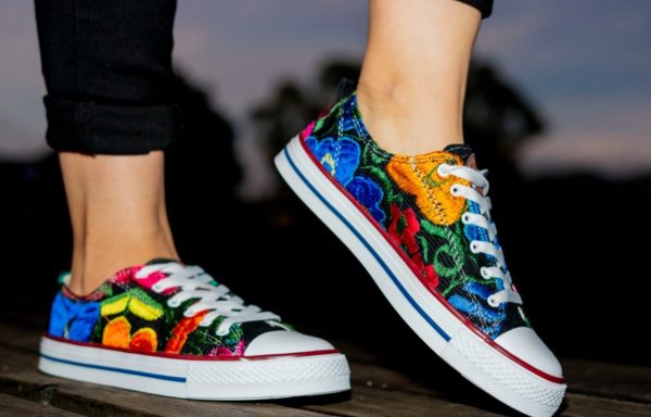 Scarpa stile Converse
