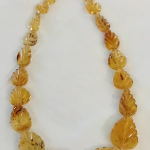 Collana di Ambra fossile fatta a mano con fantasia foglia progressiva 